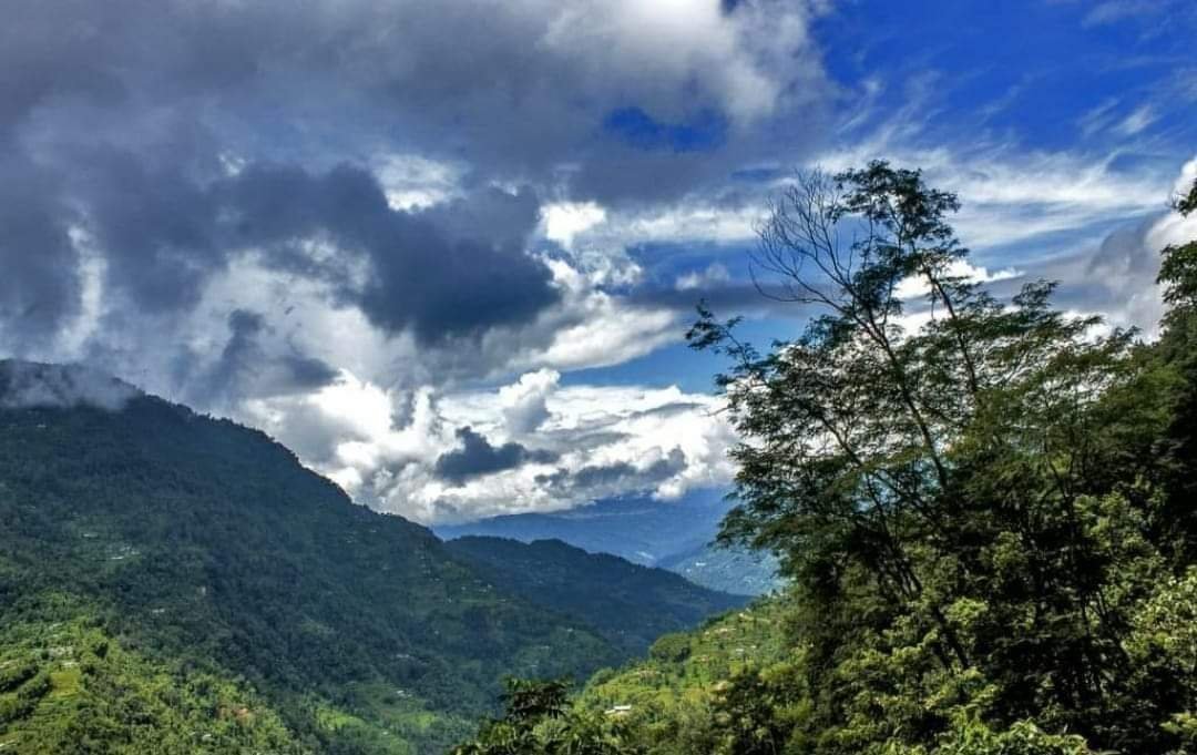 PLACES OF INTEREST WITHIN KALIMPONG TOWN